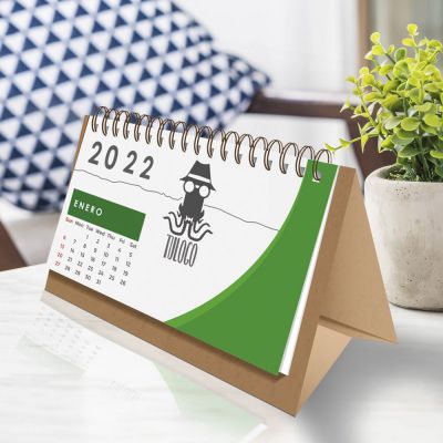 calendário de mesa com espiral 2022