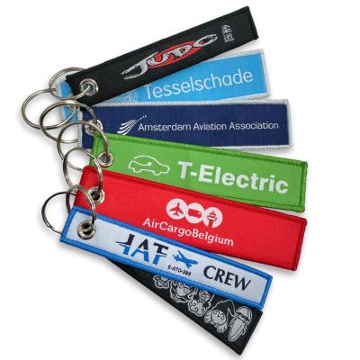 Chaveiros bordados personalizados