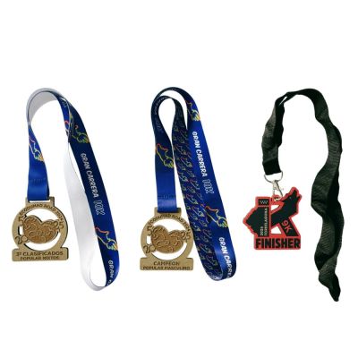 Medalhas de madeira personalizadas